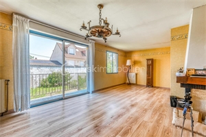 maison traditionnelle à la vente -   77200  TORCY, surface 81 m2 vente maison traditionnelle - UBI478412597